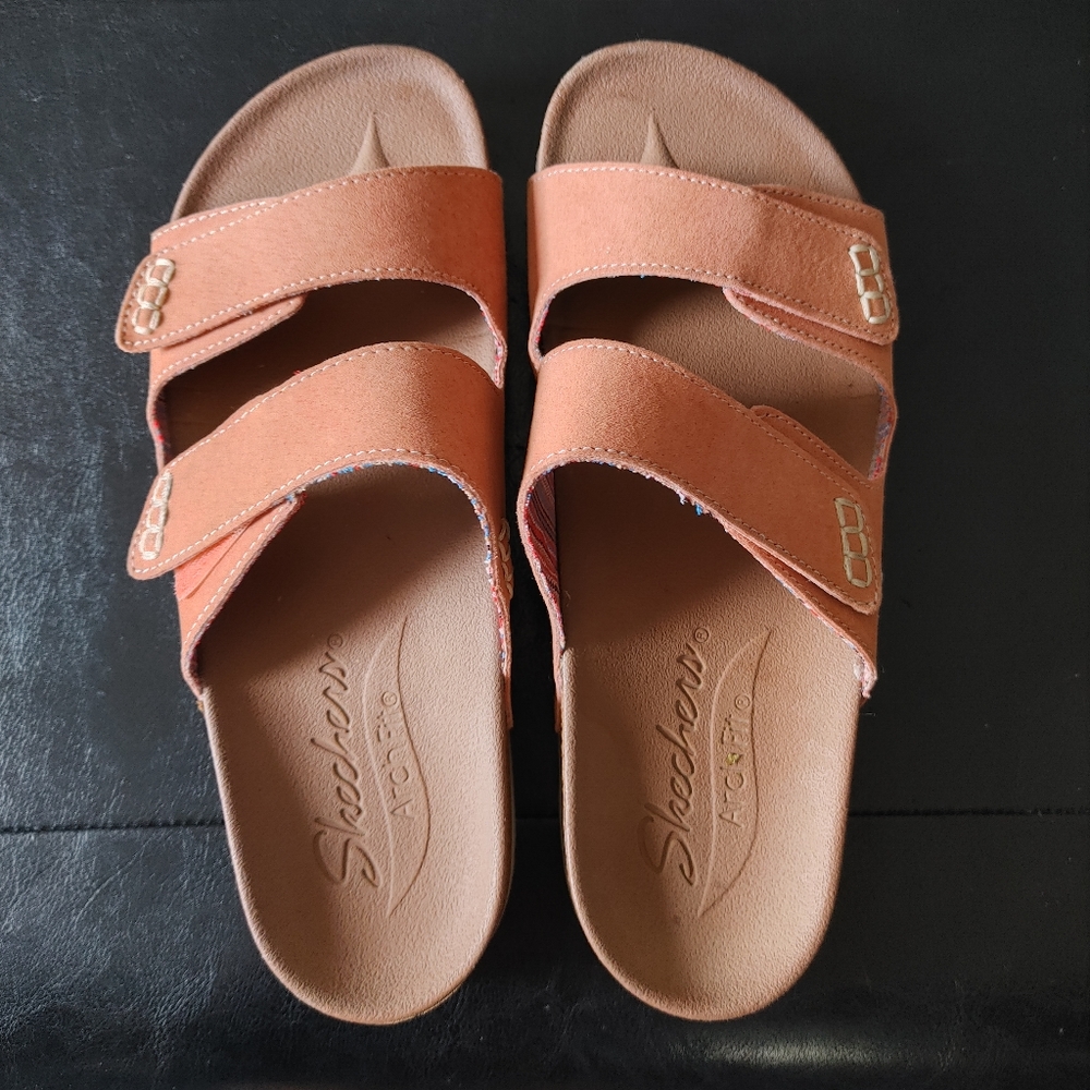 Sketcher Arch fit Sandals